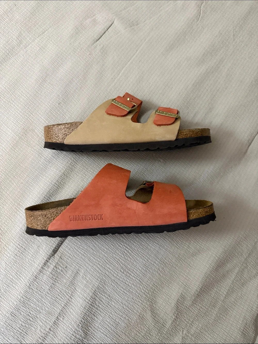 Birkenstock Arizona Sandal in Mars Red and Sandcastle Trim